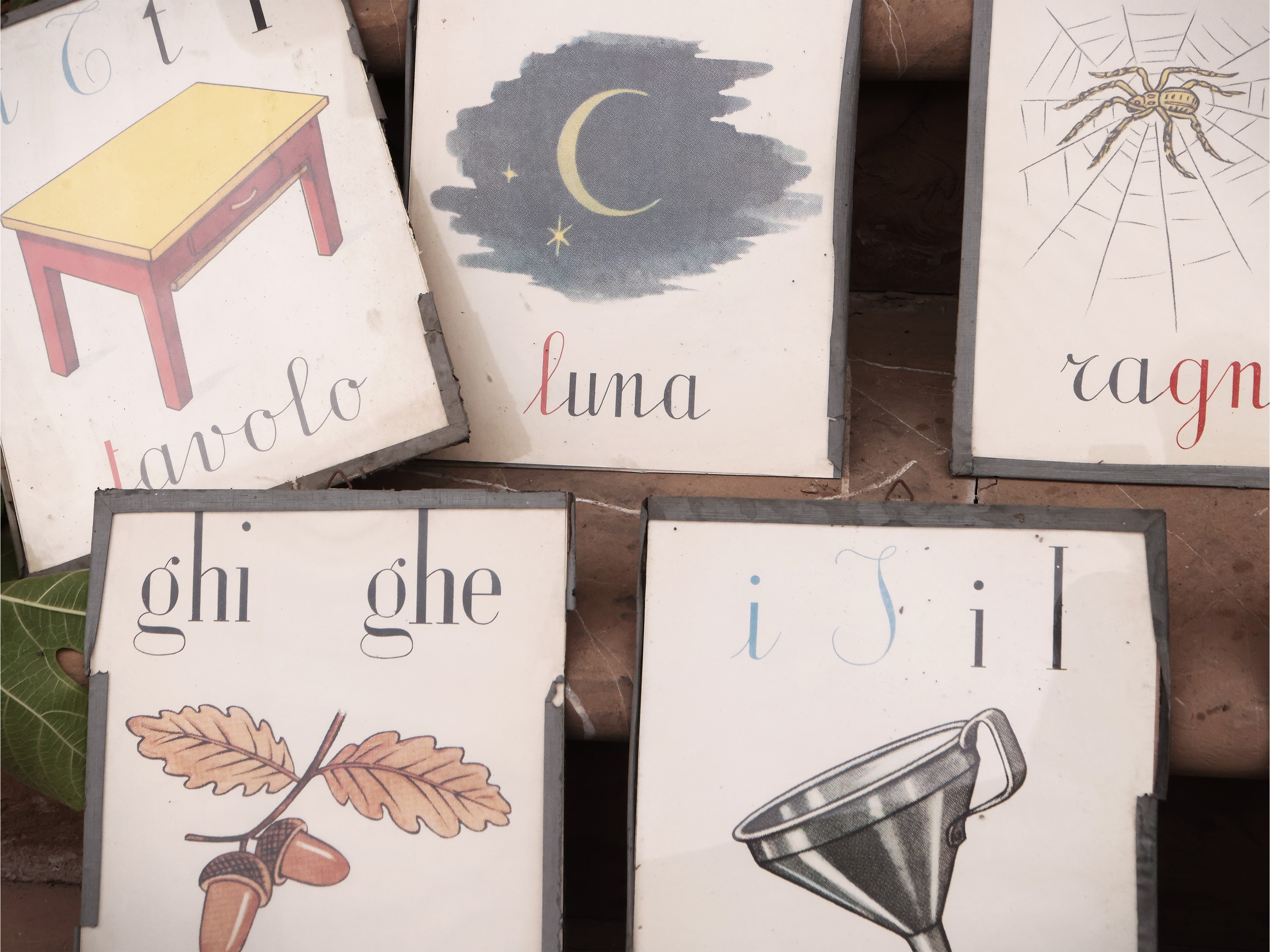 Serie di Dieci Stampe Decorative per Bambini