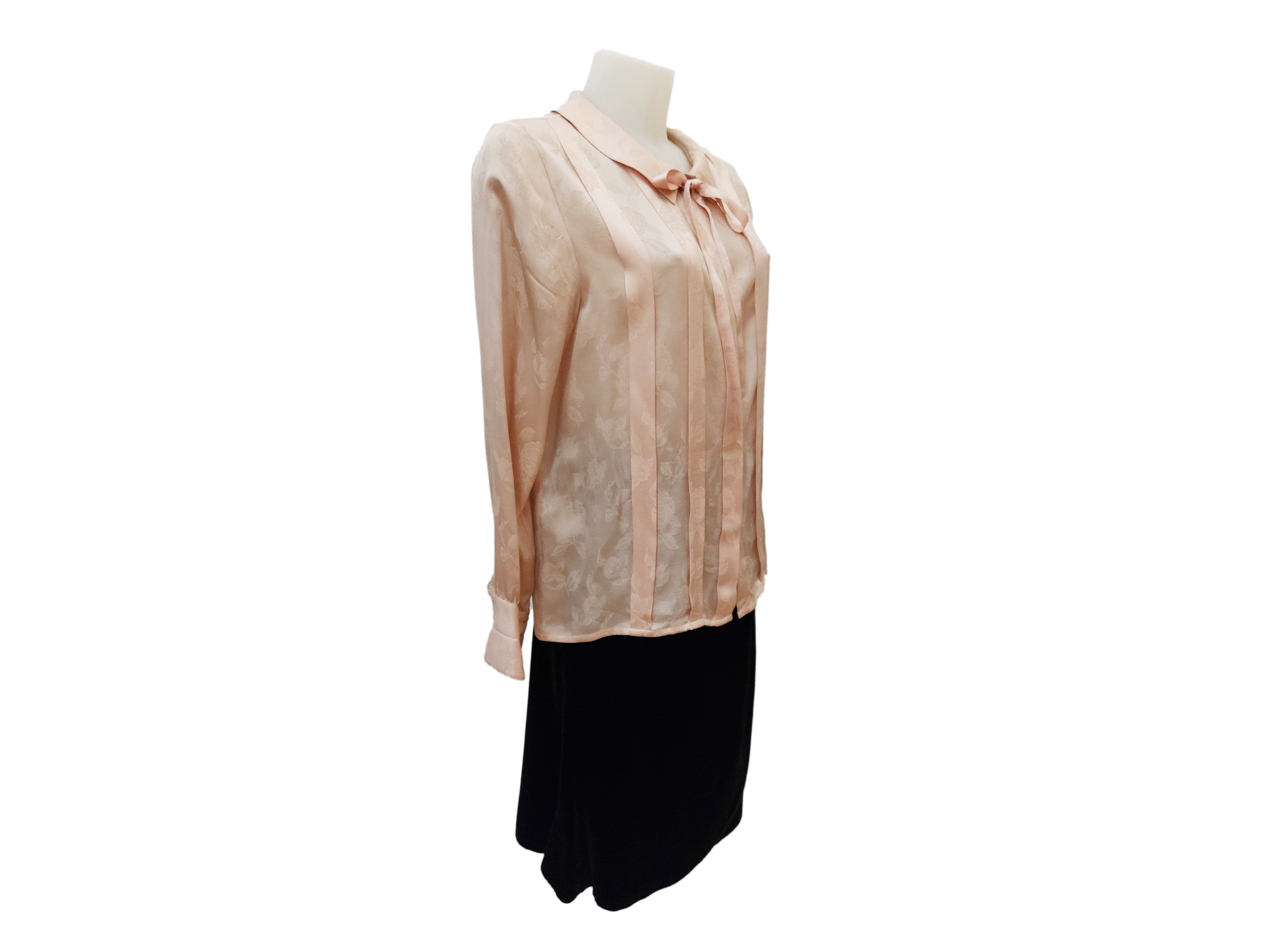 Chanel - Camicia in Seta Color Cipria