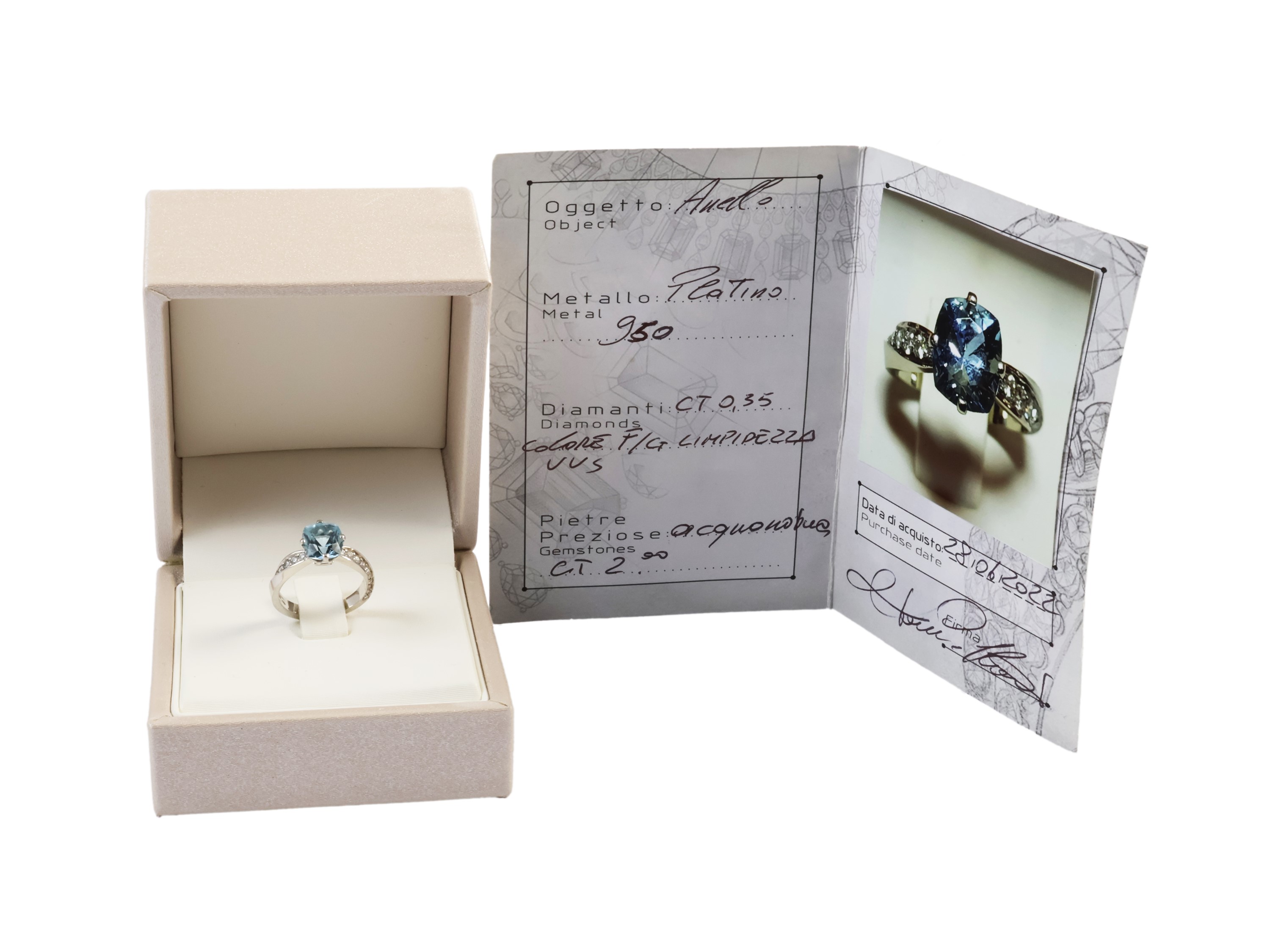 Anello in Platino con Acquamarina e Diamanti