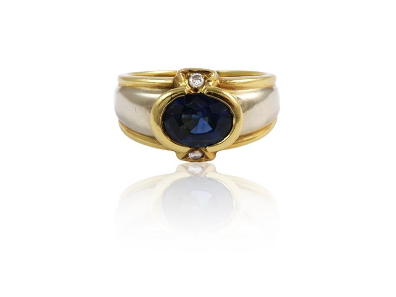 Anello a Fascia in Oro Giallo e Bianco con Zaffiro e Diamanti