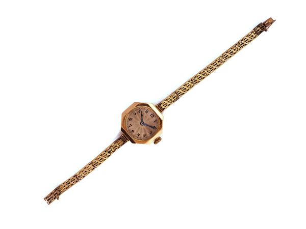 Rolex lady watch in low red gold