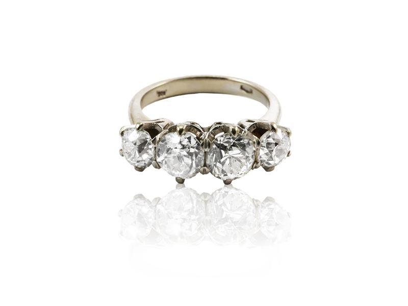 Anello Rivière in Oro Bianco con Diamanti