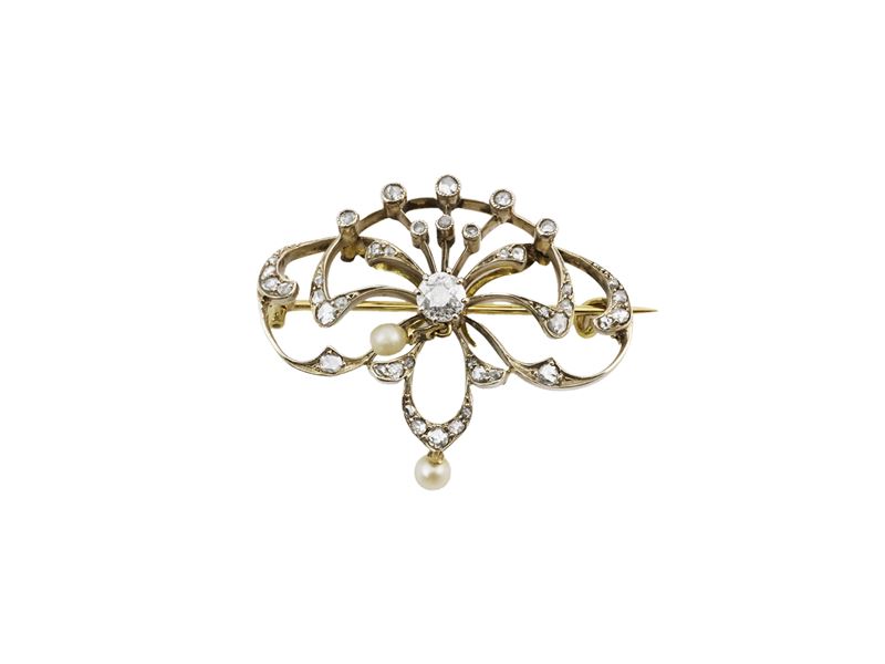 Spilla Liberty in Oro Giallo e Argento con Diamanti e Perle
