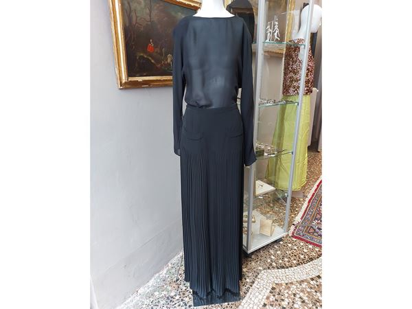 Valentino - Long skirt in black silk plissé
