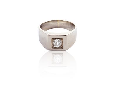 Anello Chevalier in Oro Bianco con Diamante