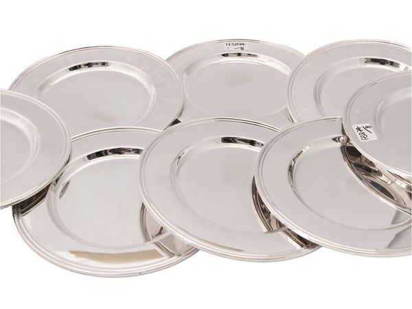 Series of eight silver bread saucers  - Auction A villa in the hills - Maison Bibelot - Casa d'Aste Firenze - Milano