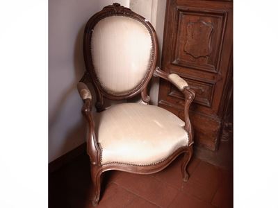 Poltrona in Noce