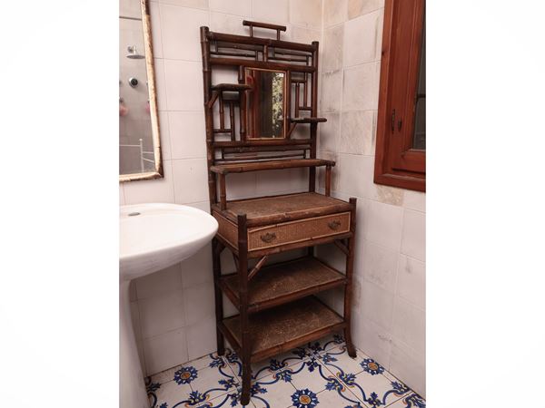 Toilette in bambù e vimini