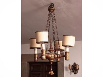 Lampadario in Legno Intagliato, Dorato e Laccato