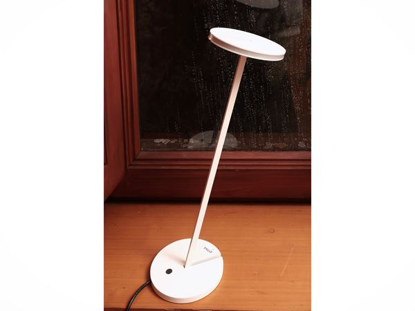 Lampada da tavolo Itis, Naoto Fukasawa per Artemide, 2006