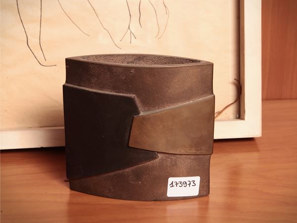 Piccolo vaso in bronzo, Elsa Fredigolli per Spirale Arte