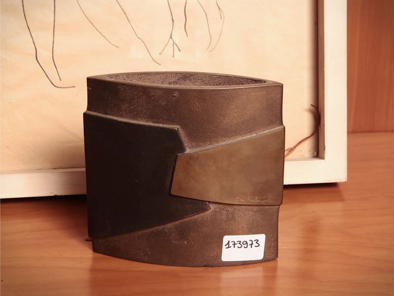 Piccolo Vaso in Bronzo, Elsa Fredigolli per Spirale Arte