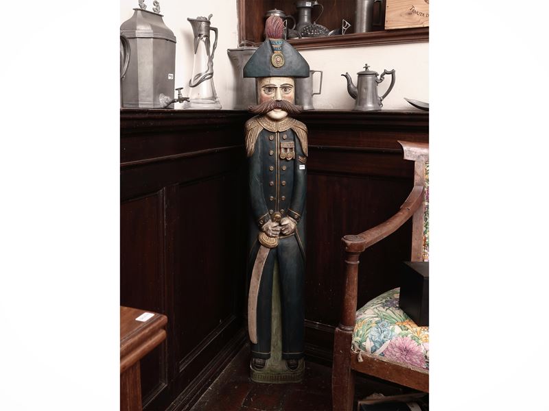 Grande Figura Lignea Decorativa