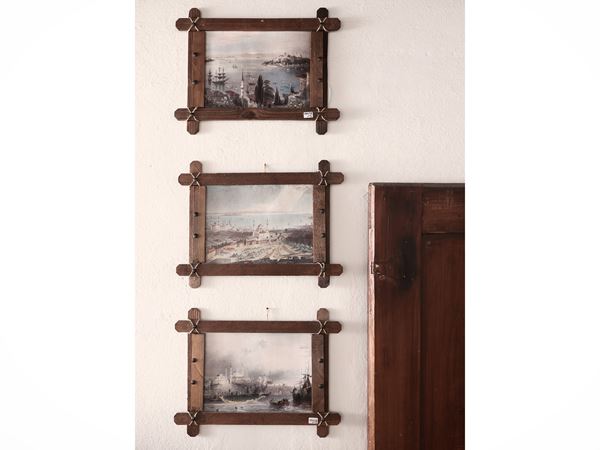 Tre piccole cornici in legno tenero