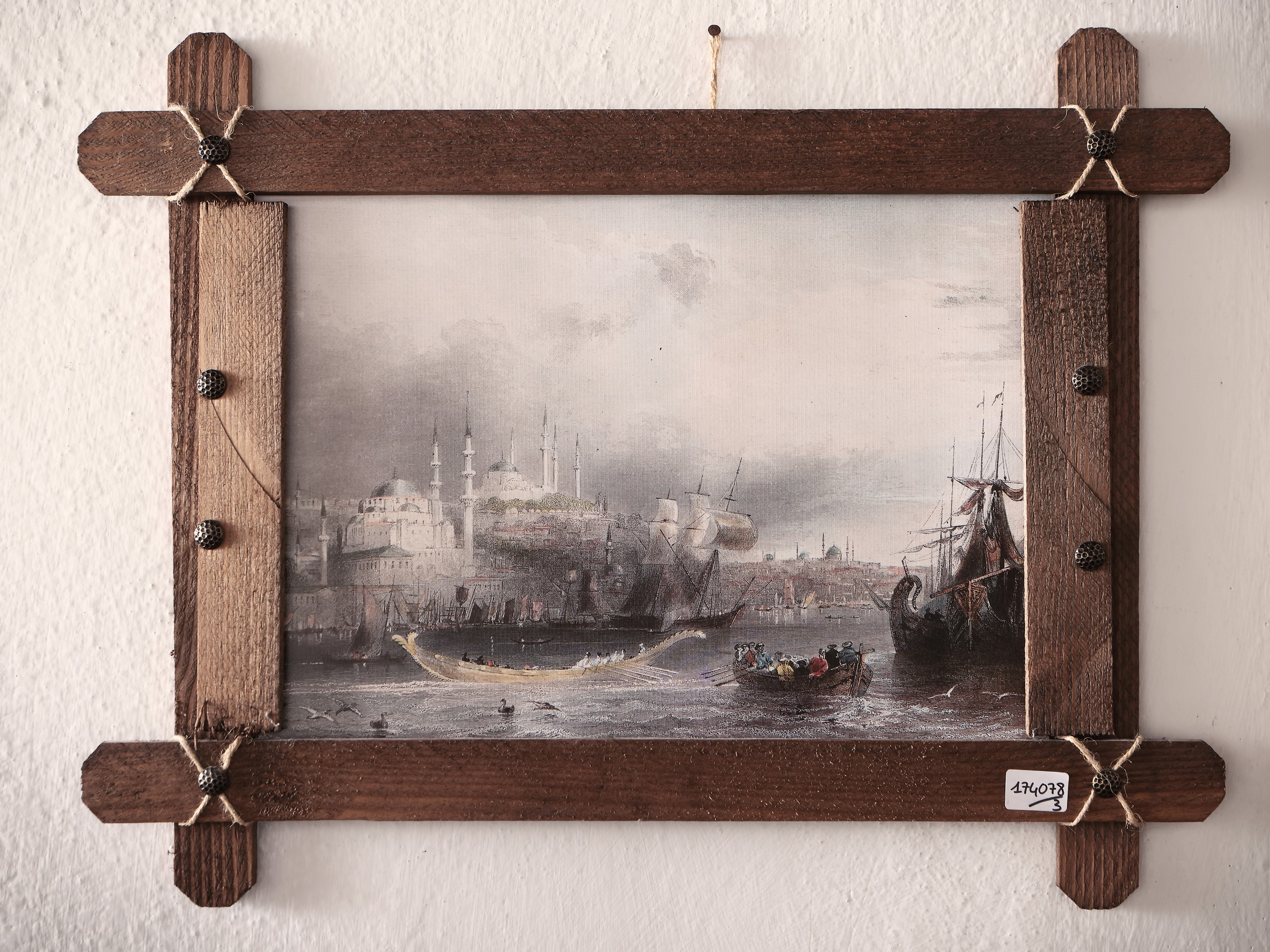 Tre Piccole Cornici in Legno Tenero
