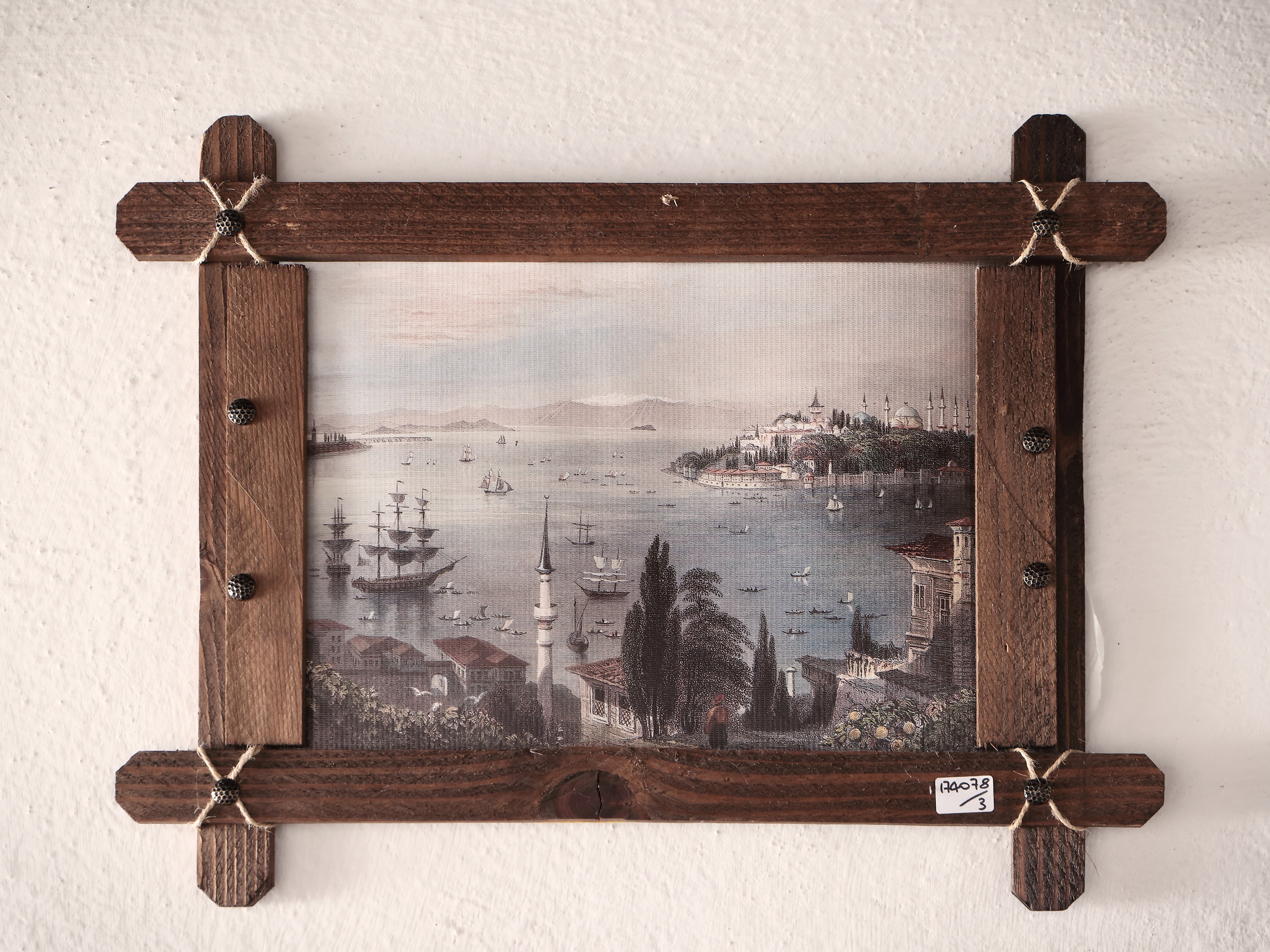 Tre Piccole Cornici in Legno Tenero