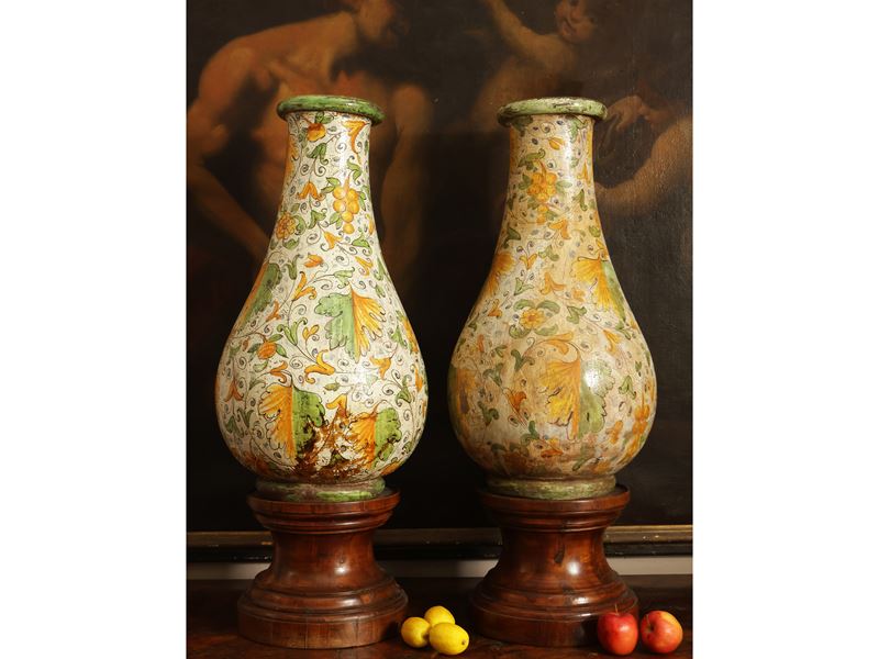 Coppia di Orci da Vino in Maiolica, Manifattura di Montelupo