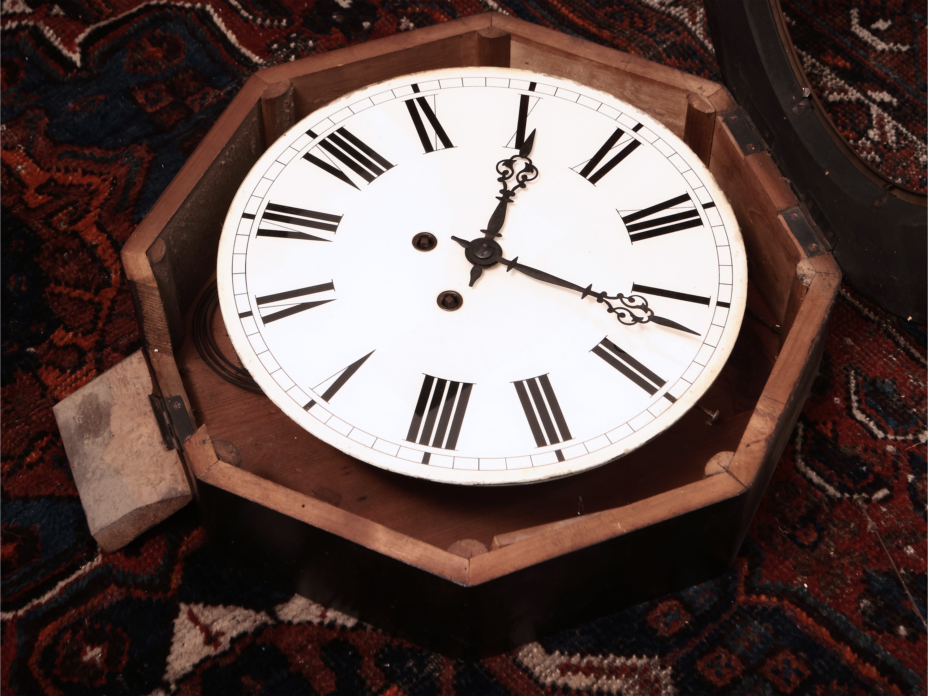 Orologio a Parete con Cornice in Legno Ebanizzato