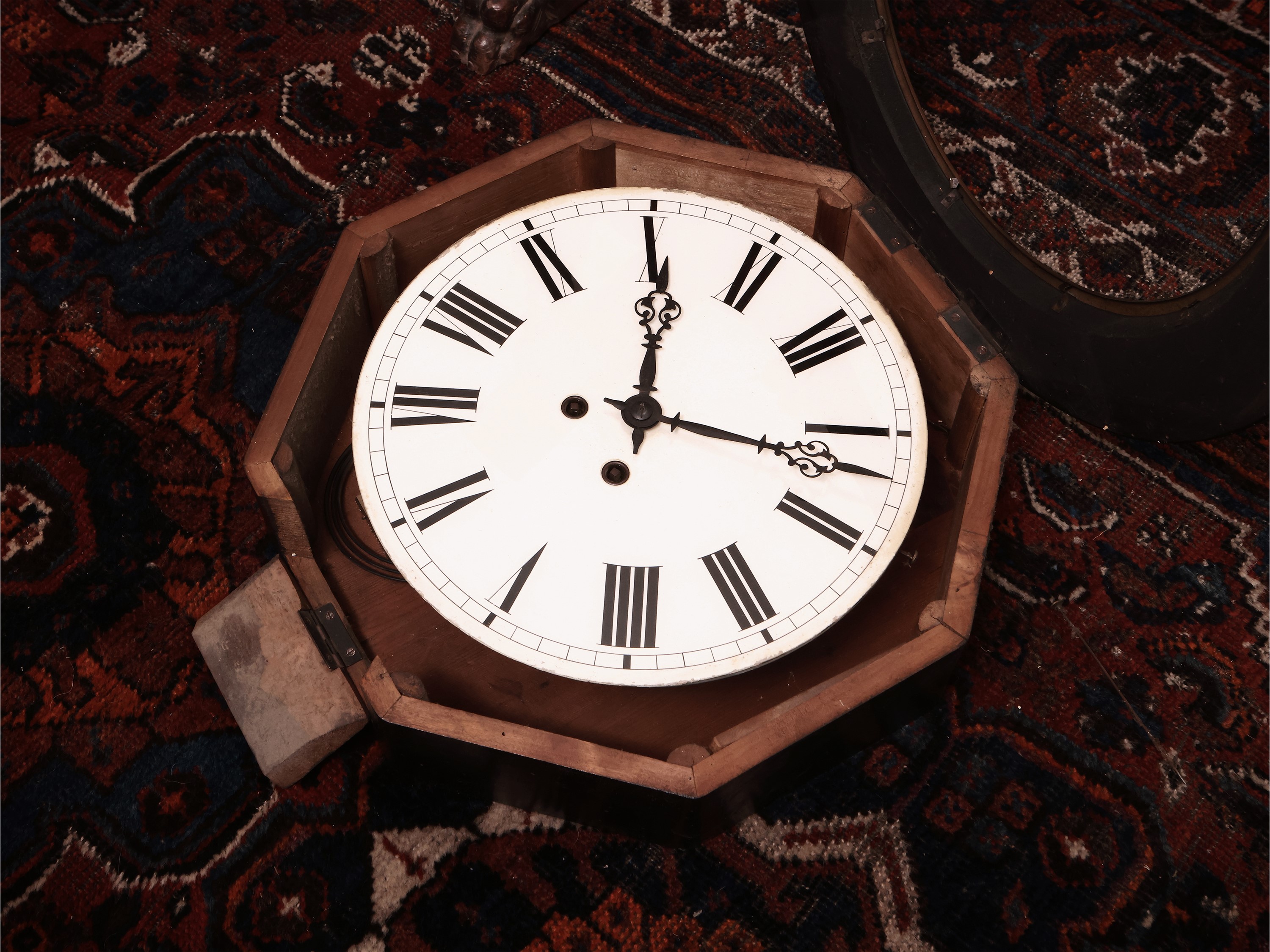 Orologio a Parete con Cornice in Legno Ebanizzato