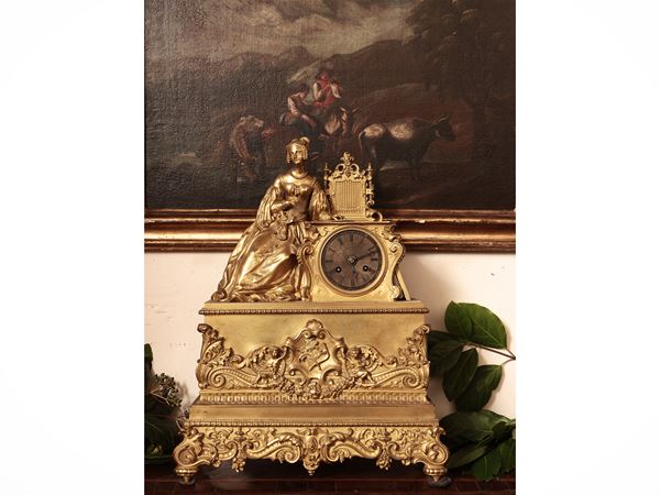 Orologio da tavolo in bronzo dorato