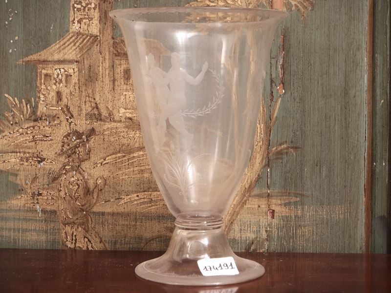 Vaso a Coppa in Vetro Soffiato Trasparente
