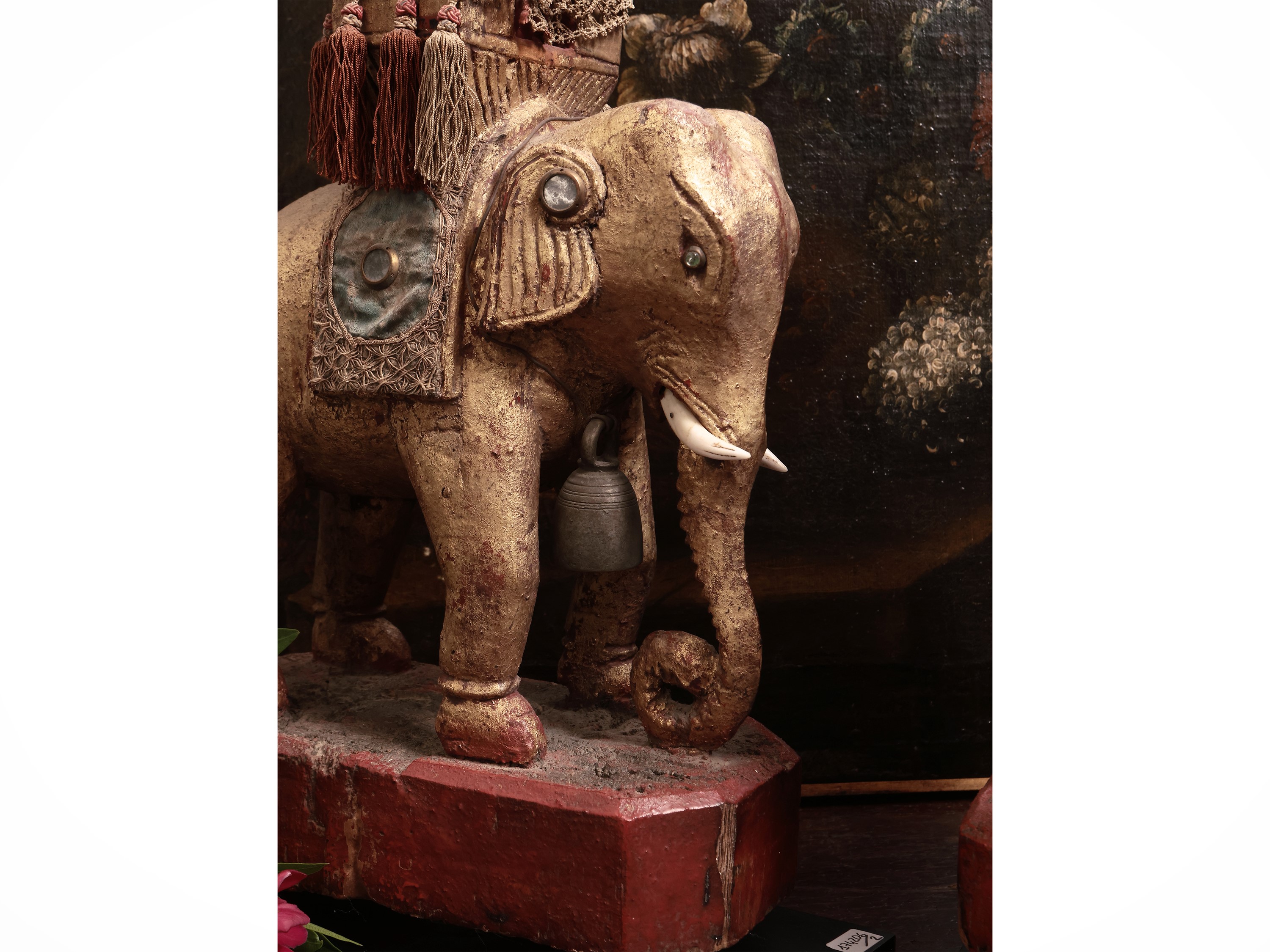 Coppia di Sculture in Legno Dorato