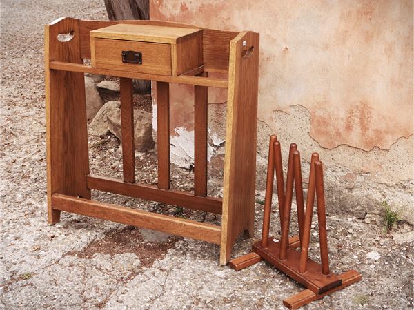 Due complementi di arredo in rovere