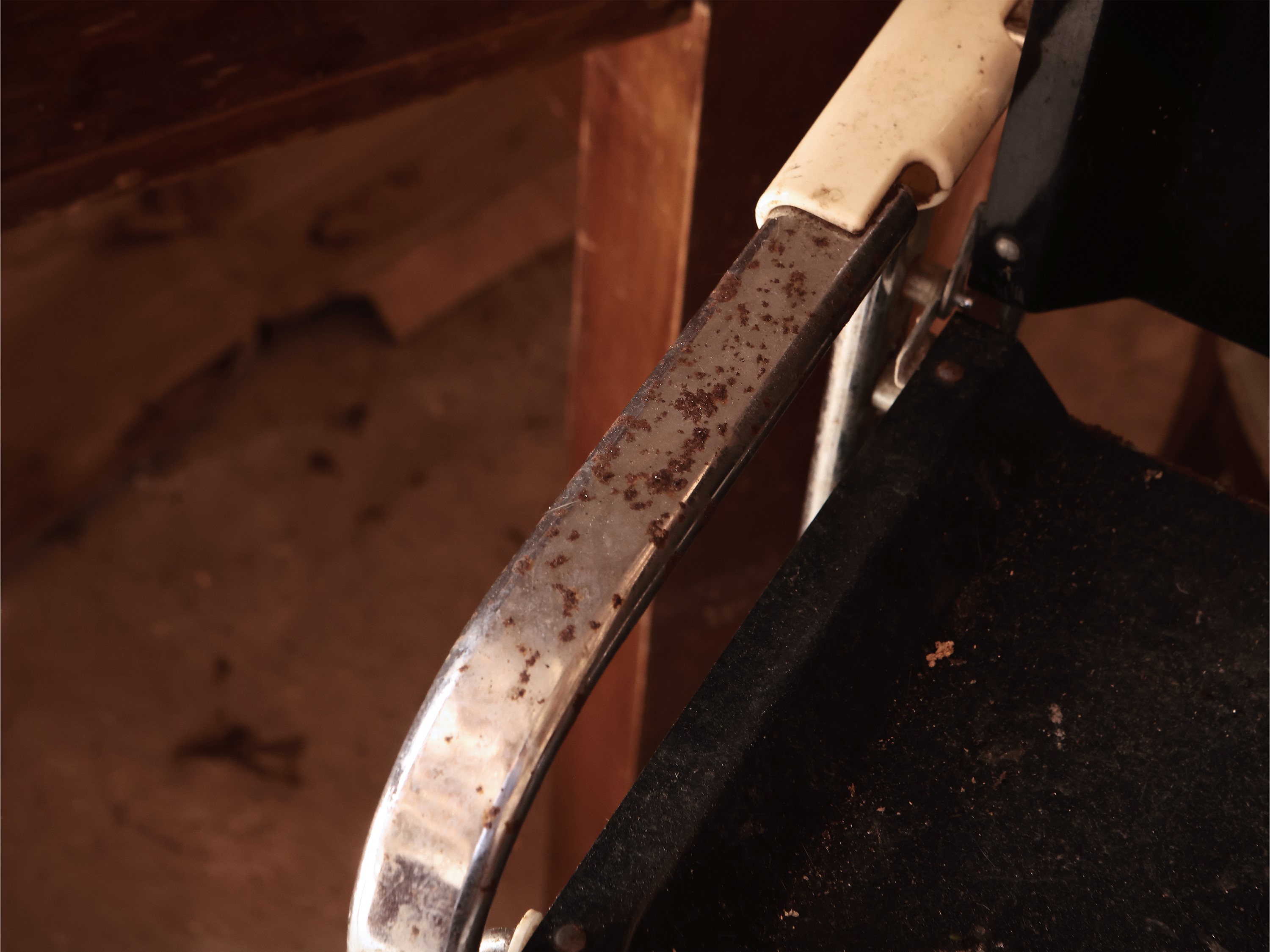 Carrello di servizio pieghevole, h cm 76x66x42