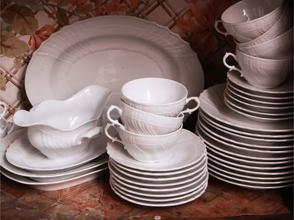 Assortimento di piatti ed accessori in porcellana, Vecchia Ginori