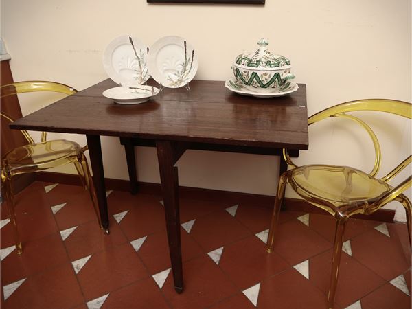Tavolino di servizio a bandelle in satinwood