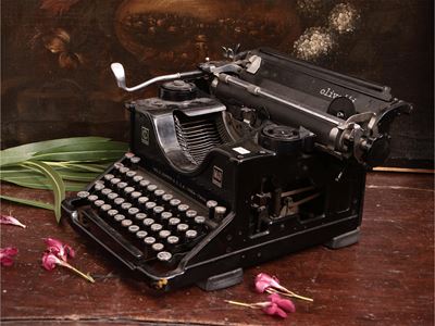 Macchina da Scrivere D'epoca, Olivetti M40