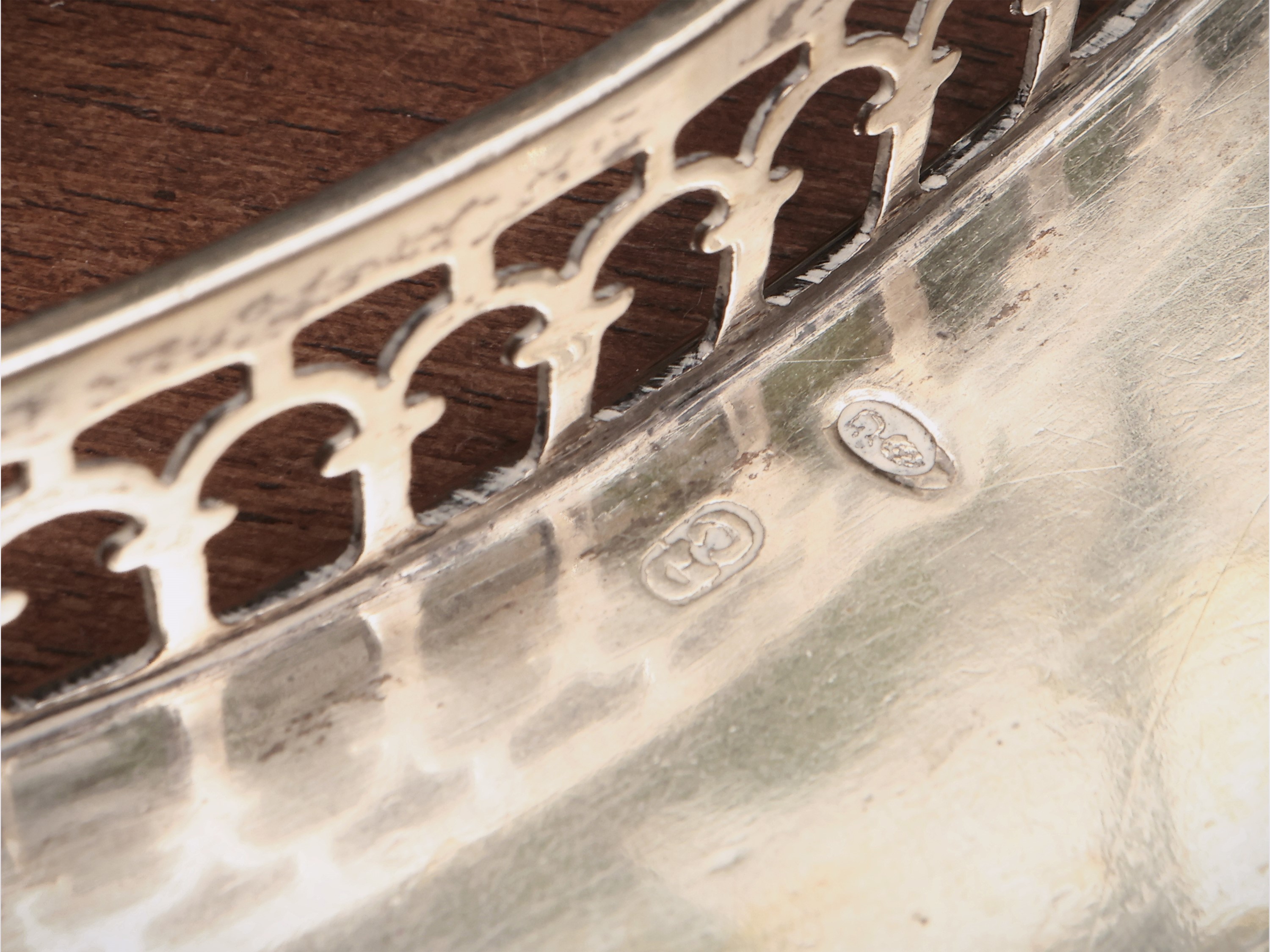 Coppia di vassoietti in argento