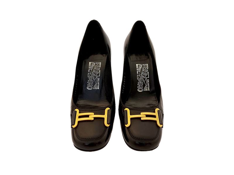 Salvatore Ferragamo - Decolleté in Vernice Nera