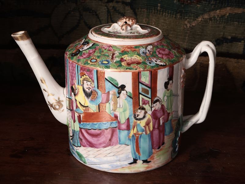 Teiera in porcellana Canton