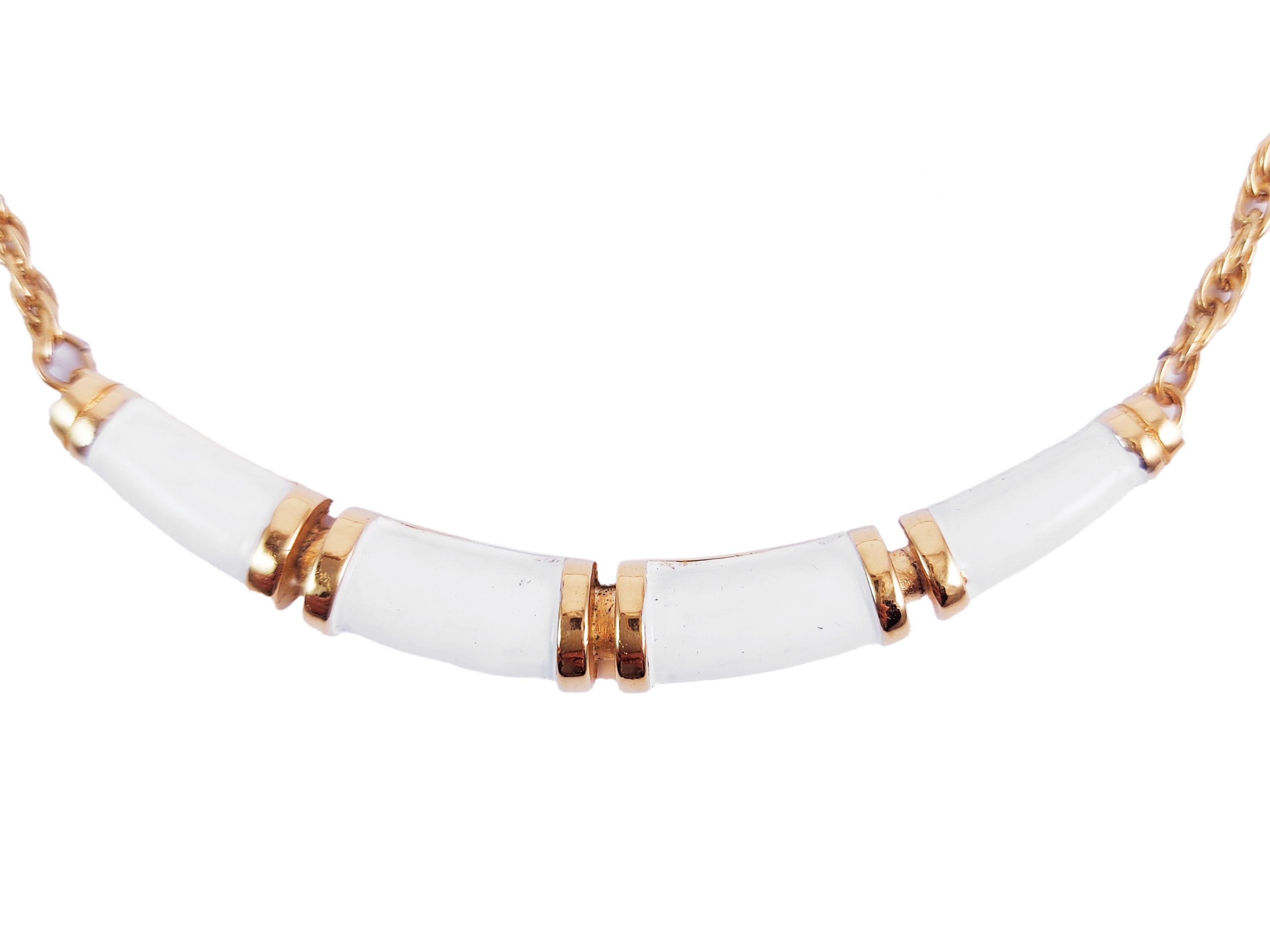 Trifari - Collana in Metallo Golden Tone e Smalto Bianco