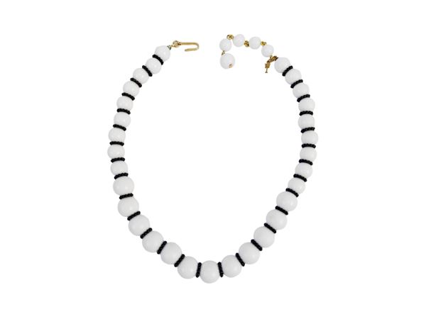 Trifari - White and black degradè necklace