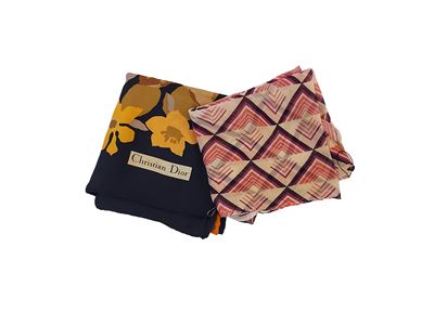 Christian Dior - Foulard in Seta a Motivo Floreale