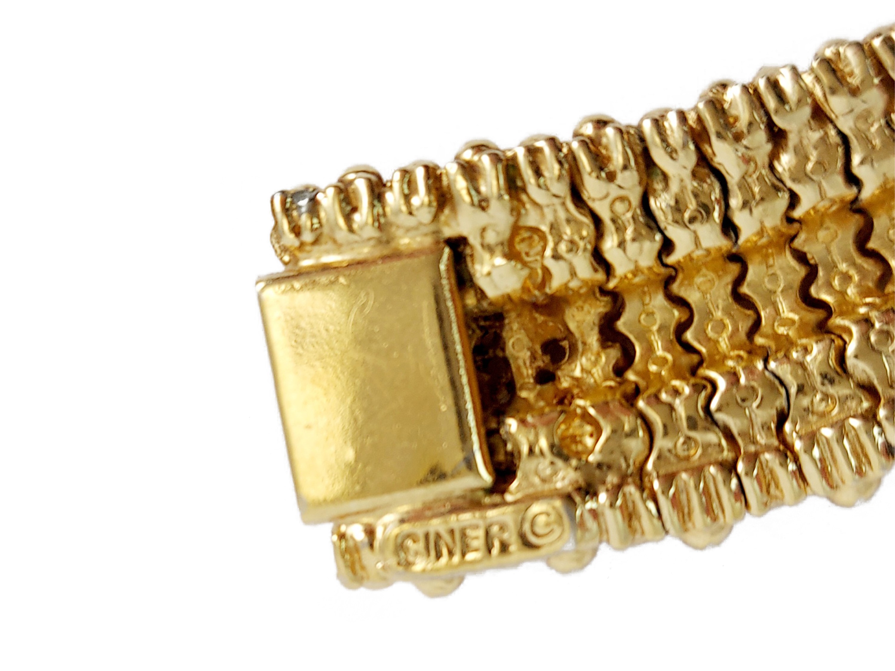 Ciner - Girocollo semirigido in metallo golden tone