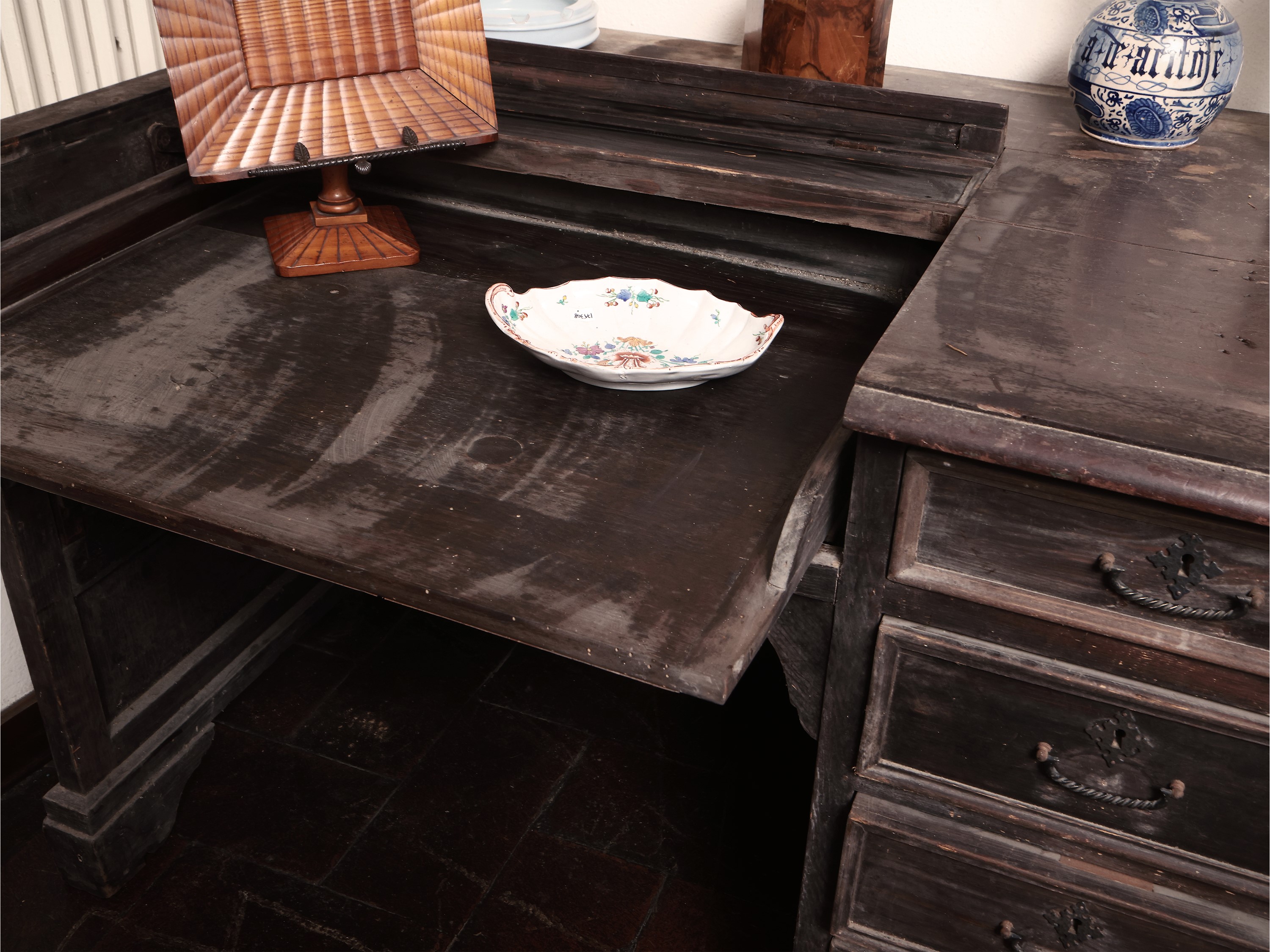 Scrivania a Banco in Legno Ebanizzato