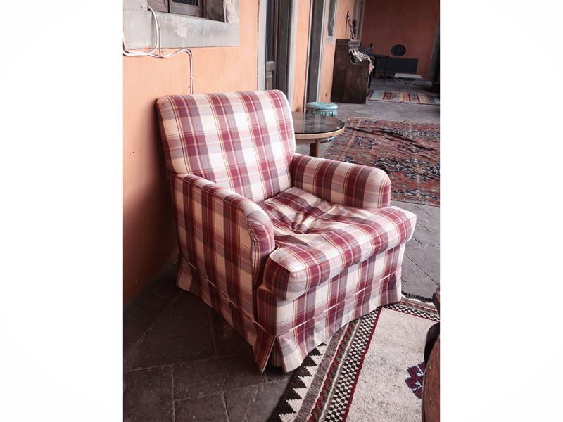 Poltrone Imbottita e Rivestita in Tessuto Scozzese
