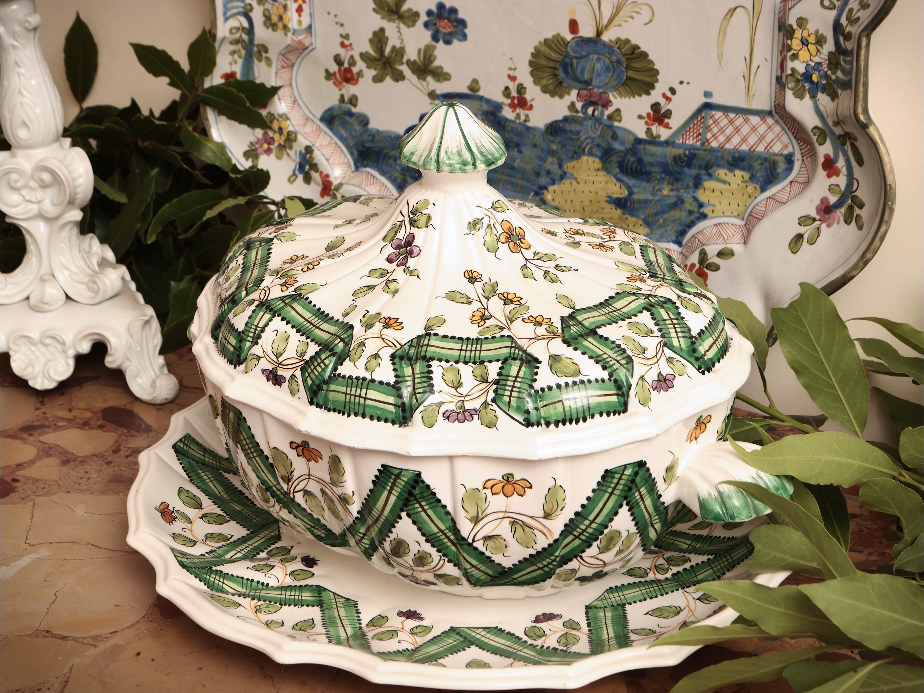 Accessori per la Casa in Ceramica Smaltata