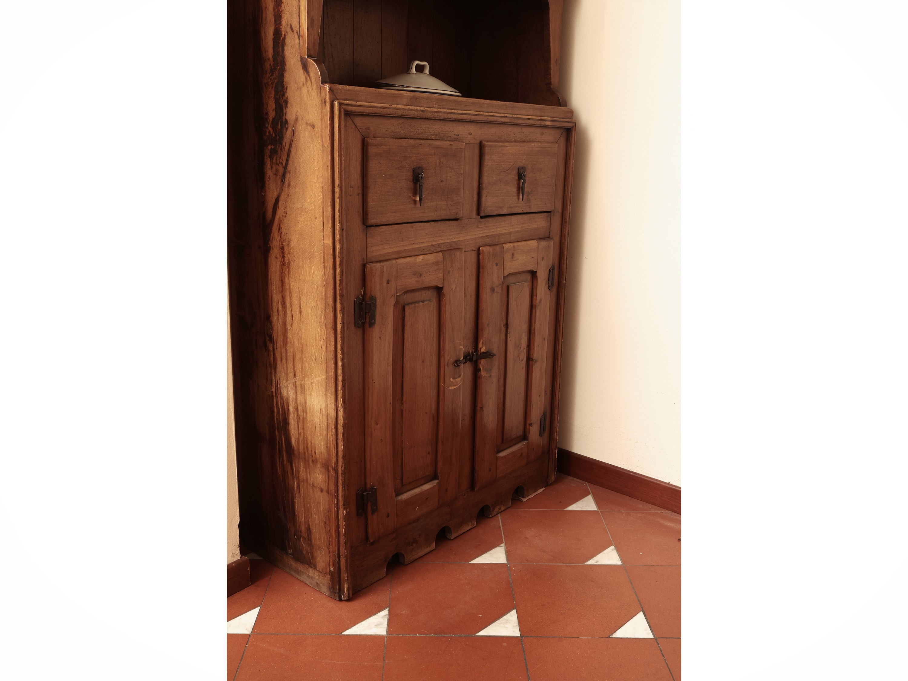 Credenza Rustica in Legno Tenero