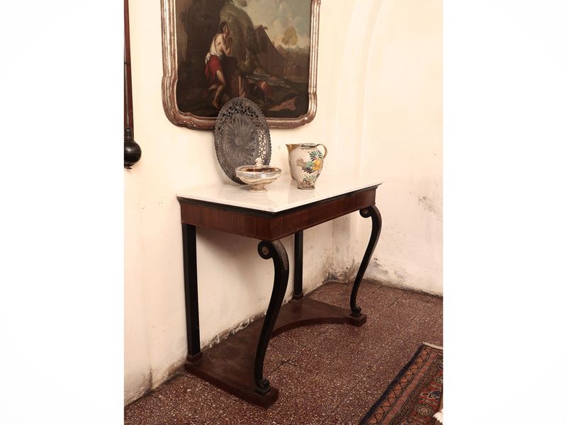 Console Impiallacciata in Noce