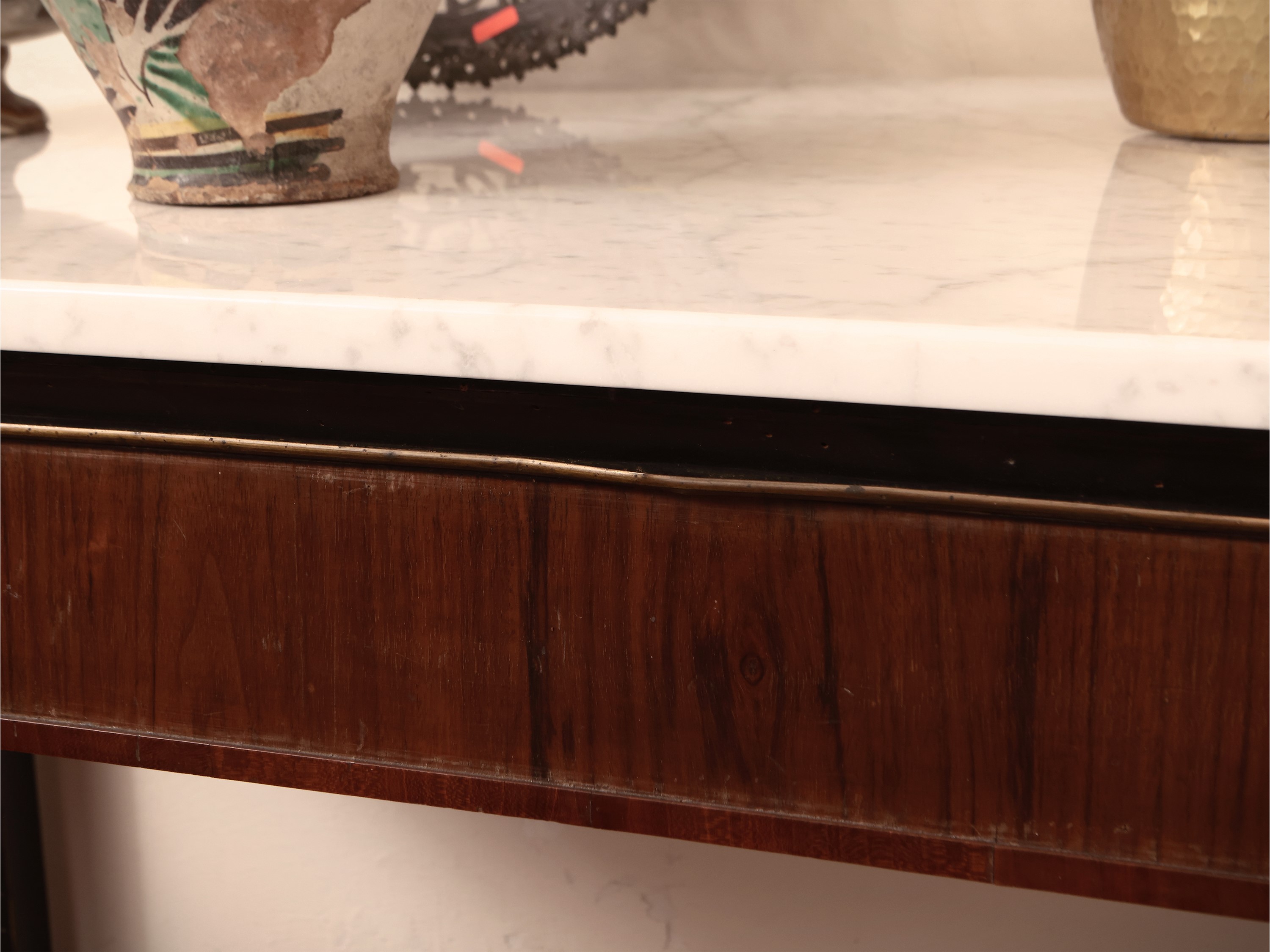 Console Impiallacciata in Noce