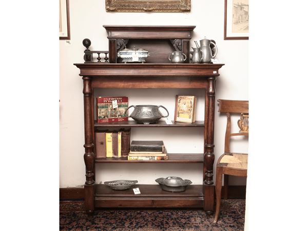 Etagere in noce