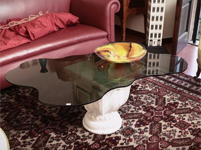 Tavolo da Salotto di Gusto Moderno