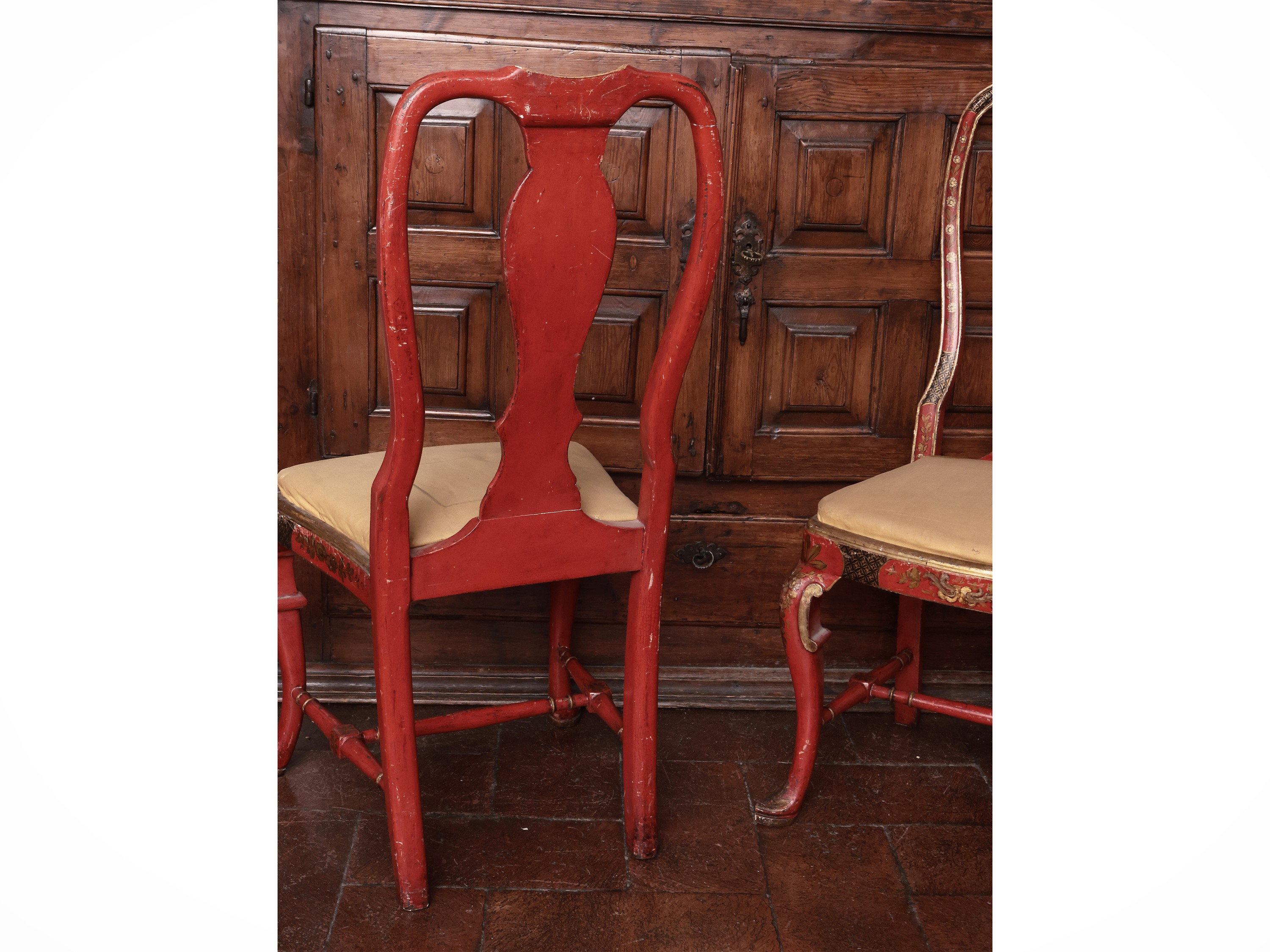 Coppia di Sedie a Pattona in Legno Laccato Rosso