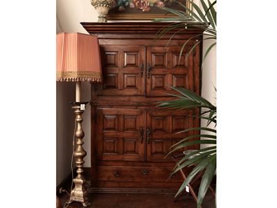 Grande Credenza in Noce