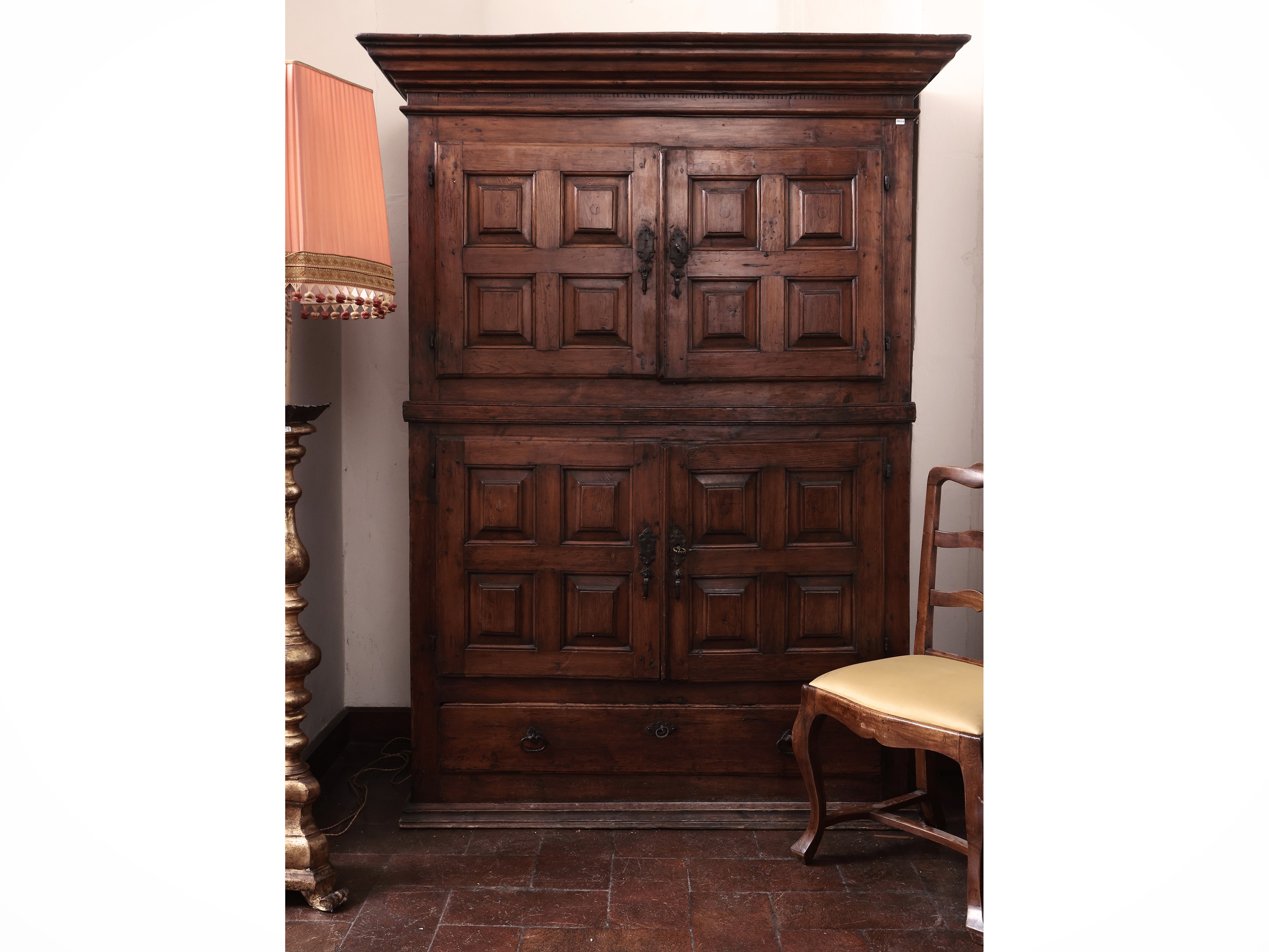 Grande Credenza in Noce