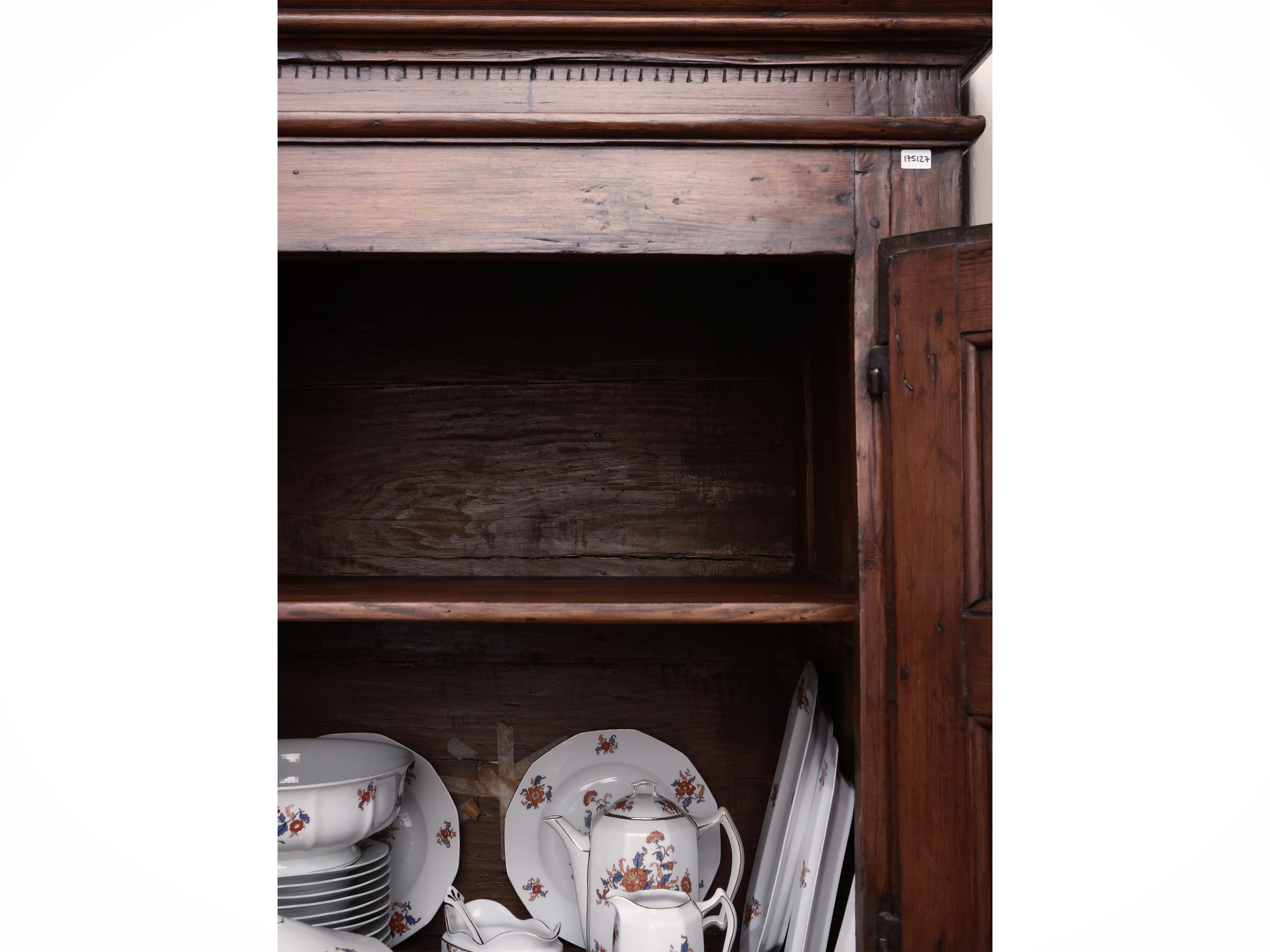 Grande Credenza in Noce